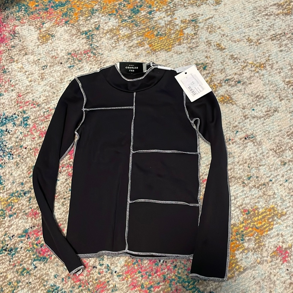 Les coyotes black top